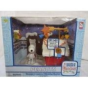 A Charlie Brown Christmas-Peanuts: Snoopy's Contest Winning Display Playset (Red Dog House)