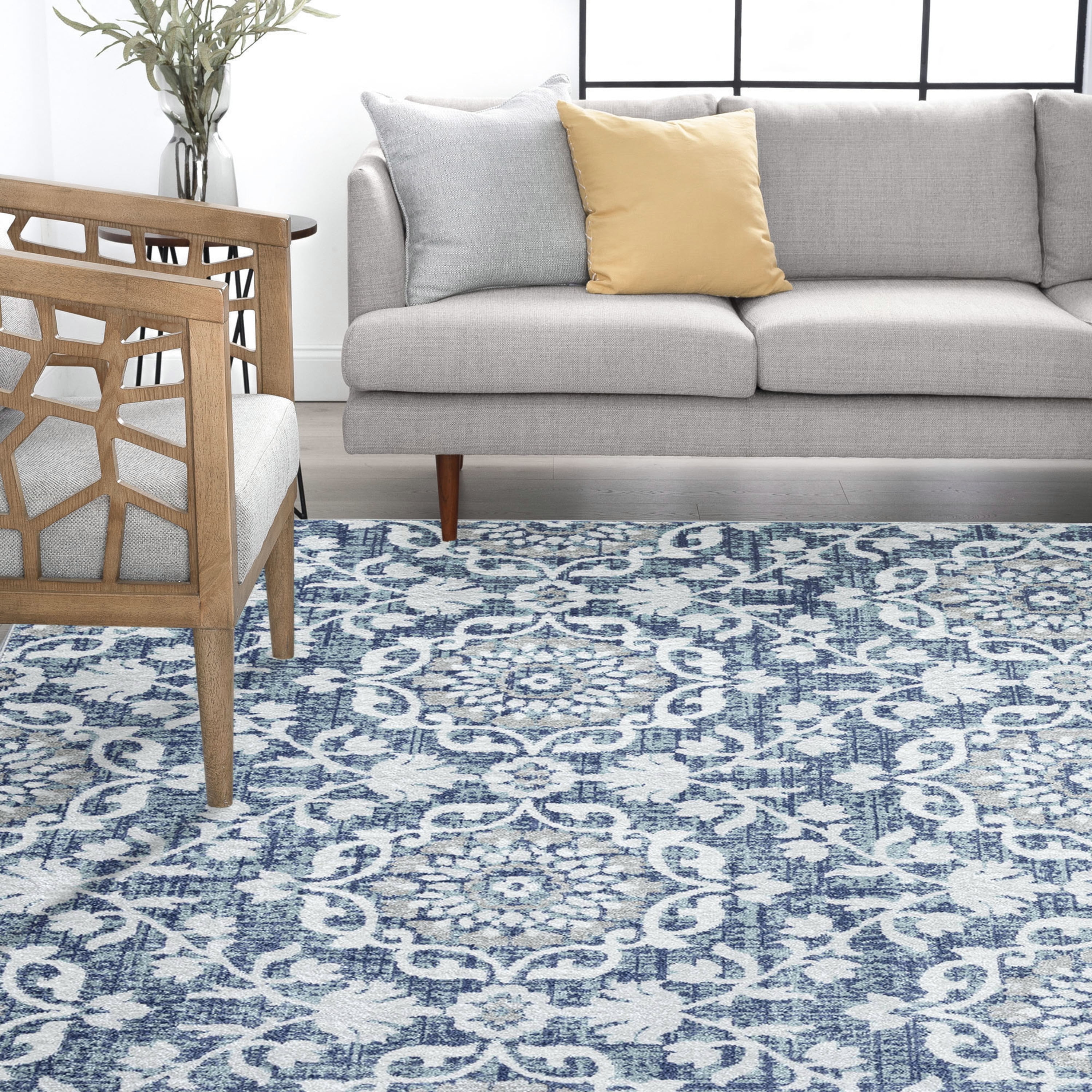 Transitional 4x6 Area Rug (4' x 5'3'') Floral Blue, Blue Indoor Rectangle Easy to Clean
