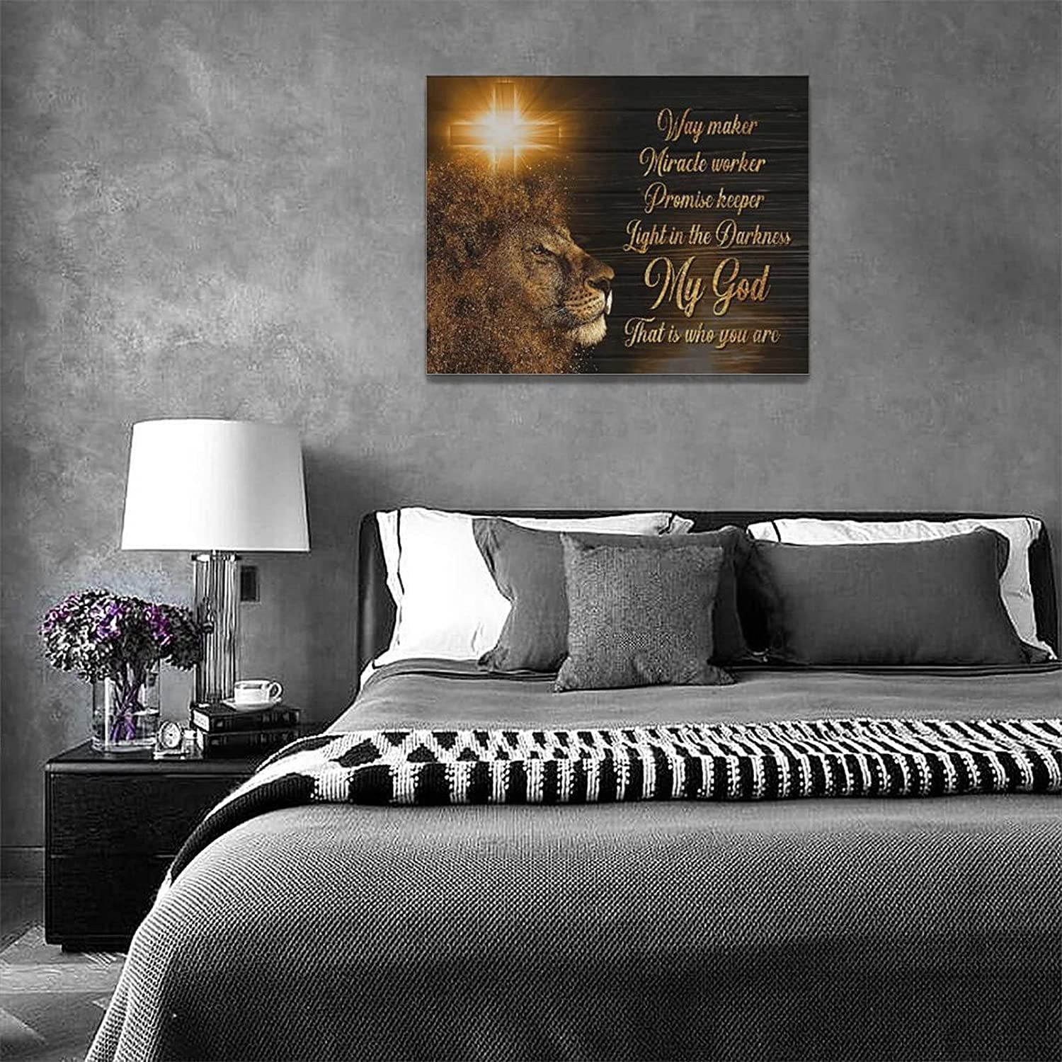 Lion of Judah Wall Art Shiny Lion Christian Religious Painting Canvas Wall  Decor Lion Quotes Painting Print Way Maker Artworks Modern Home Framed for  Living Room Bedroom Bathroom 12"x16"