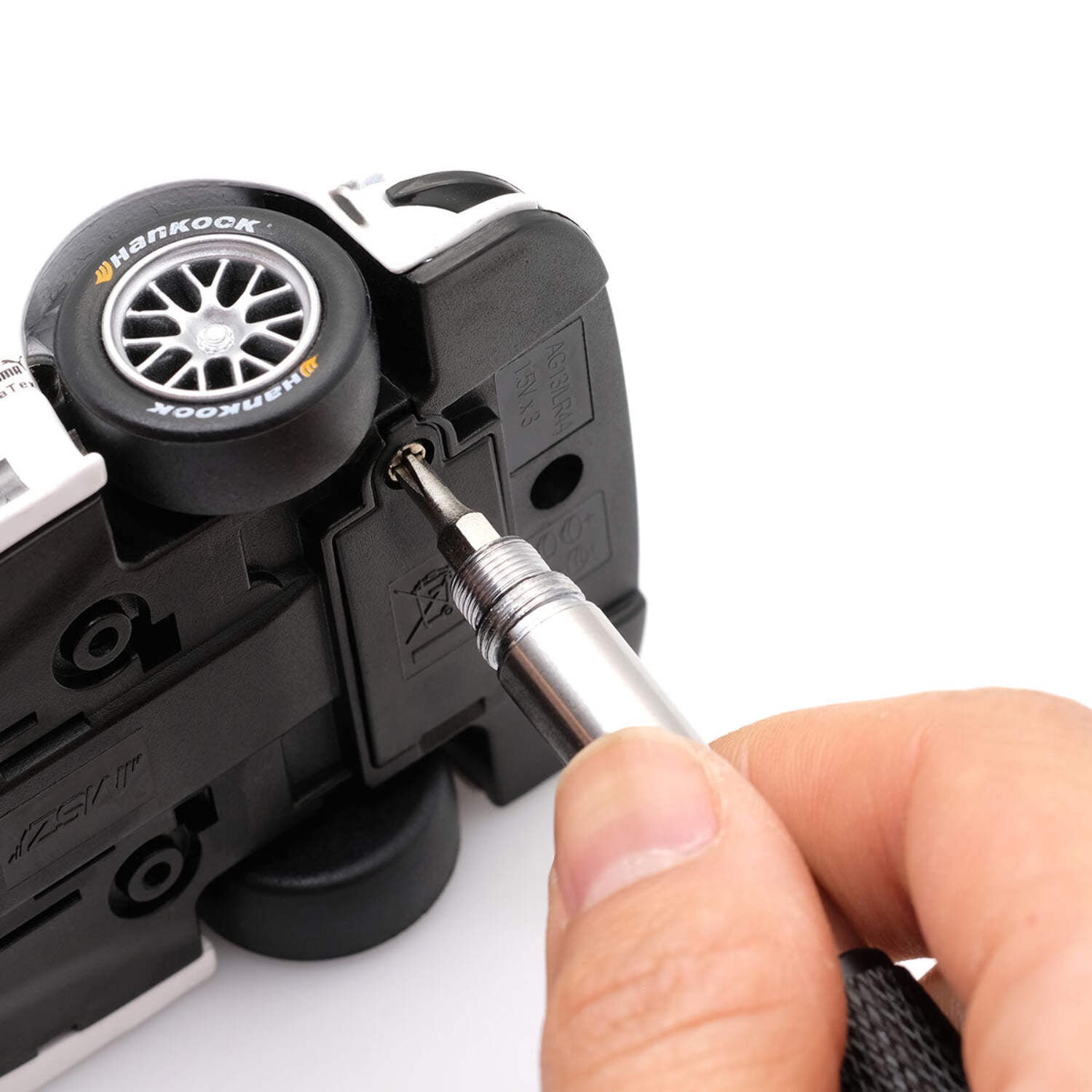 Multitool Pen 9-in-1 with Box Cutter