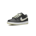 thumbnail image 4 of NIKE GRADE SCHOOL Dunk Low GS Halloween "Halloween - Glow in the Dark" HQ3569 068 HQ3569 068 from Stadium Goods, 4 of 8