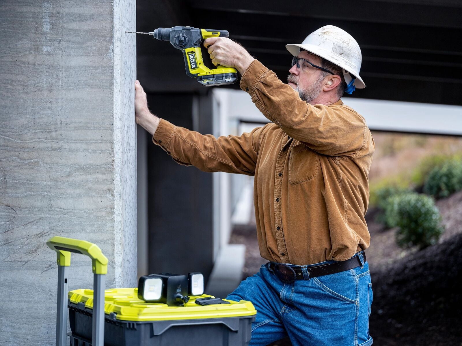 ONE+ HP 18-Volt Brushless Cordless Compact 5/8 in. SDS Rotary Hammer (Tool Only)