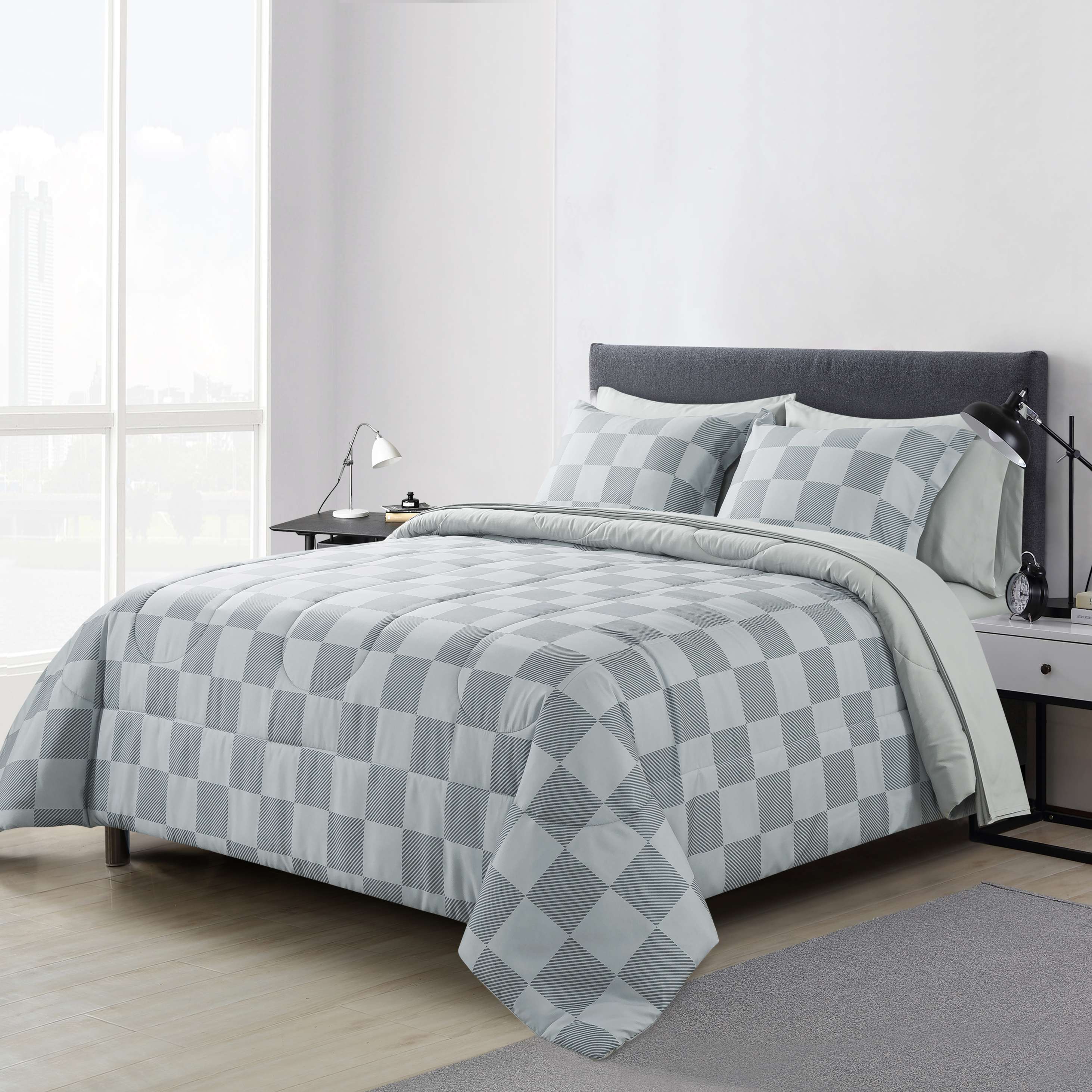 Mainstays 7 Piece Reversible Bed in a Bag Comforter Set with Sheets, Grey Check, Full