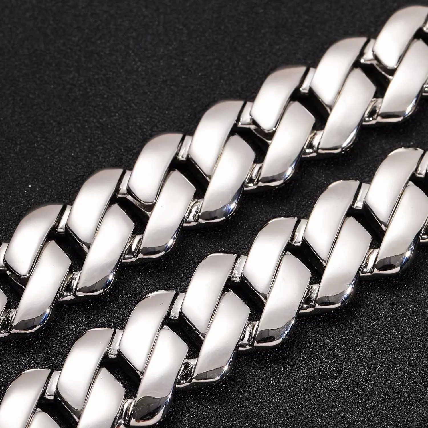 AIXZETHY 20MM Cuban Link Chain for Men Iced Out Miami Cuban Necklace Real Gold Plated 5A+ Zicron Iced Out Chain Gold/Silver Bling Diamond Luxury Hip Hop Jewelry Gifts for Women Men