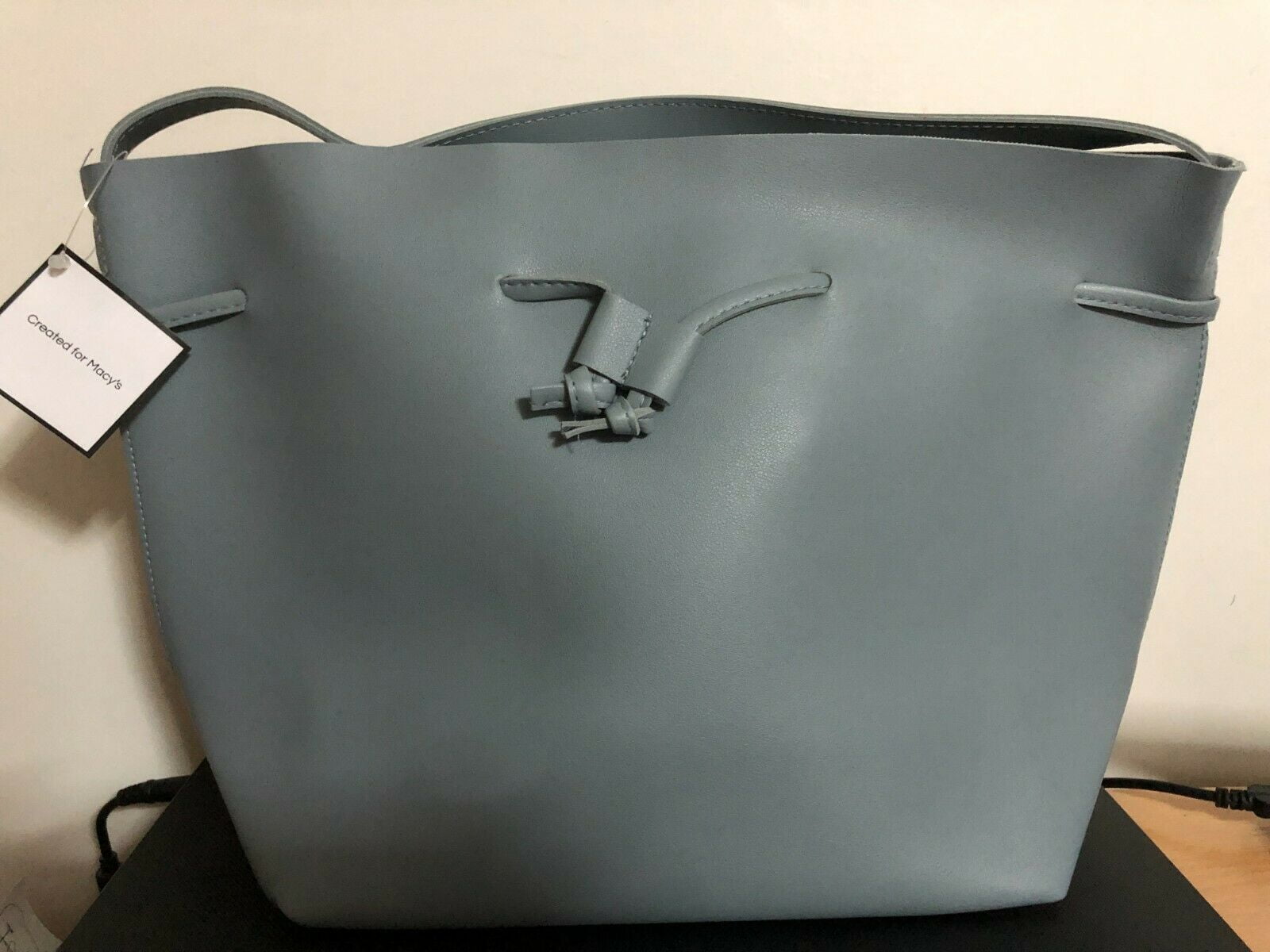 Macy's Women Shopping Shoulder Grey Tote With Free Gift Makeup