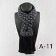 thumbnail image 1 of Bufanda de negocios británica de terciopelo lavado de doble capa para hombre, bufanda de traje de moda sencilla, bufanda larga cálida informal, 1 of 6