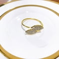 thumbnail image 3 of Servilleteros 12 piezas de botones de servilleta en forma de trébol de dos hojas dorado para bodas, hoteles, mesas, servilletas, anillos dorados, 3 of 5