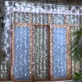 thumbnail image 4 of Luces de carámbanos navideñas para exteriores, luces LED de carámbanos de 30 m, luces de cortina de ventana impermeables, luces de carámbanos centelleantes navideñas, 4 of 5