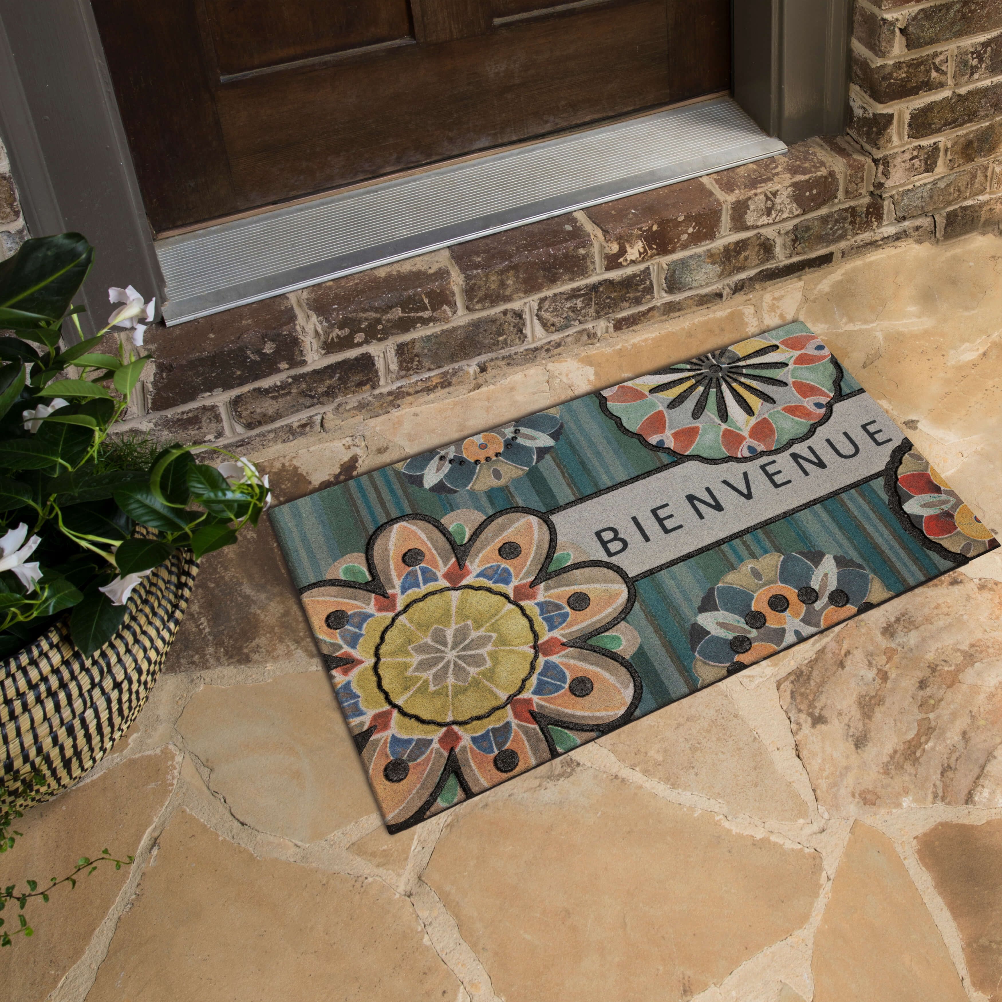 Mohawk Home Playful Medallion Outdoor Polyester Door Mat, Multi, 1' 6" X 2' 6"