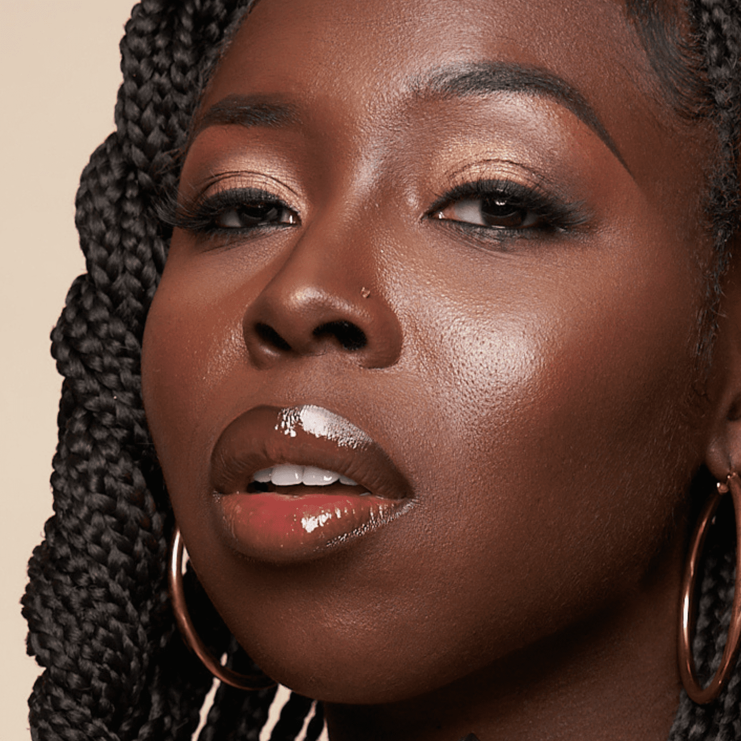 The Lip Bar Set the Tone Finishing Powder - Melanated Mama Shade