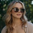 thumbnail image 3 of Gafas de Sol WearMe Pro Demi Polarizadas Vintage Cuadradas para Mujer, 3 of 7