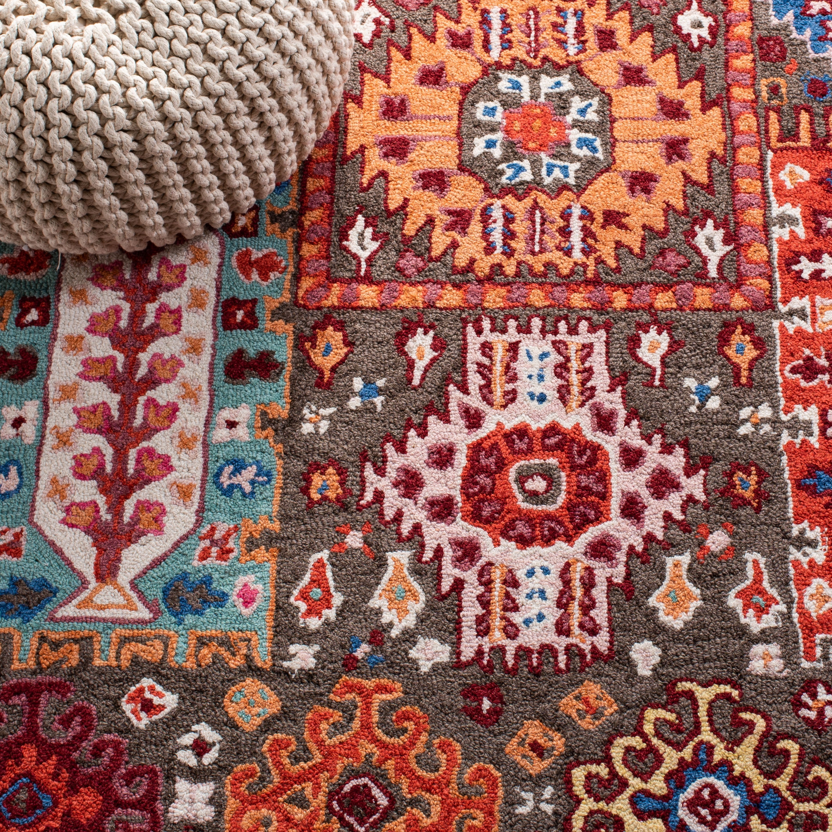 SAFAVIEH Bellagio Lydia Southwestern Wool Area Rug, Brown/Rust, 5' x 8'