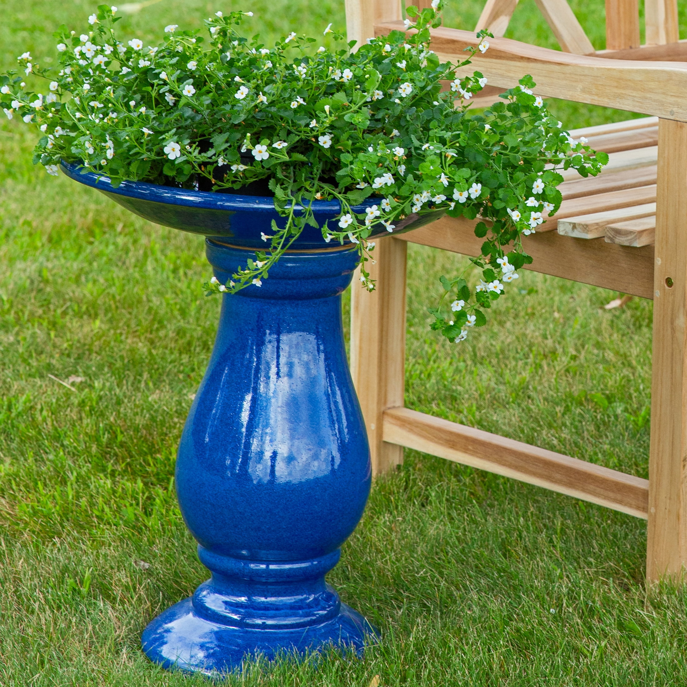 Sunnydaze Daisy Embossed Bowl Freestanding Ceramic Pedestal Outdoor Bird Bath