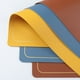 thumbnail image 2 of Nvzi Manteles individuales de piel sintética resistentes al calor, manteles individuales para mesa de comedor(juego de 4, tamaño 17,71 x 11,81 pulgadas, dorado negro), 2 of 5