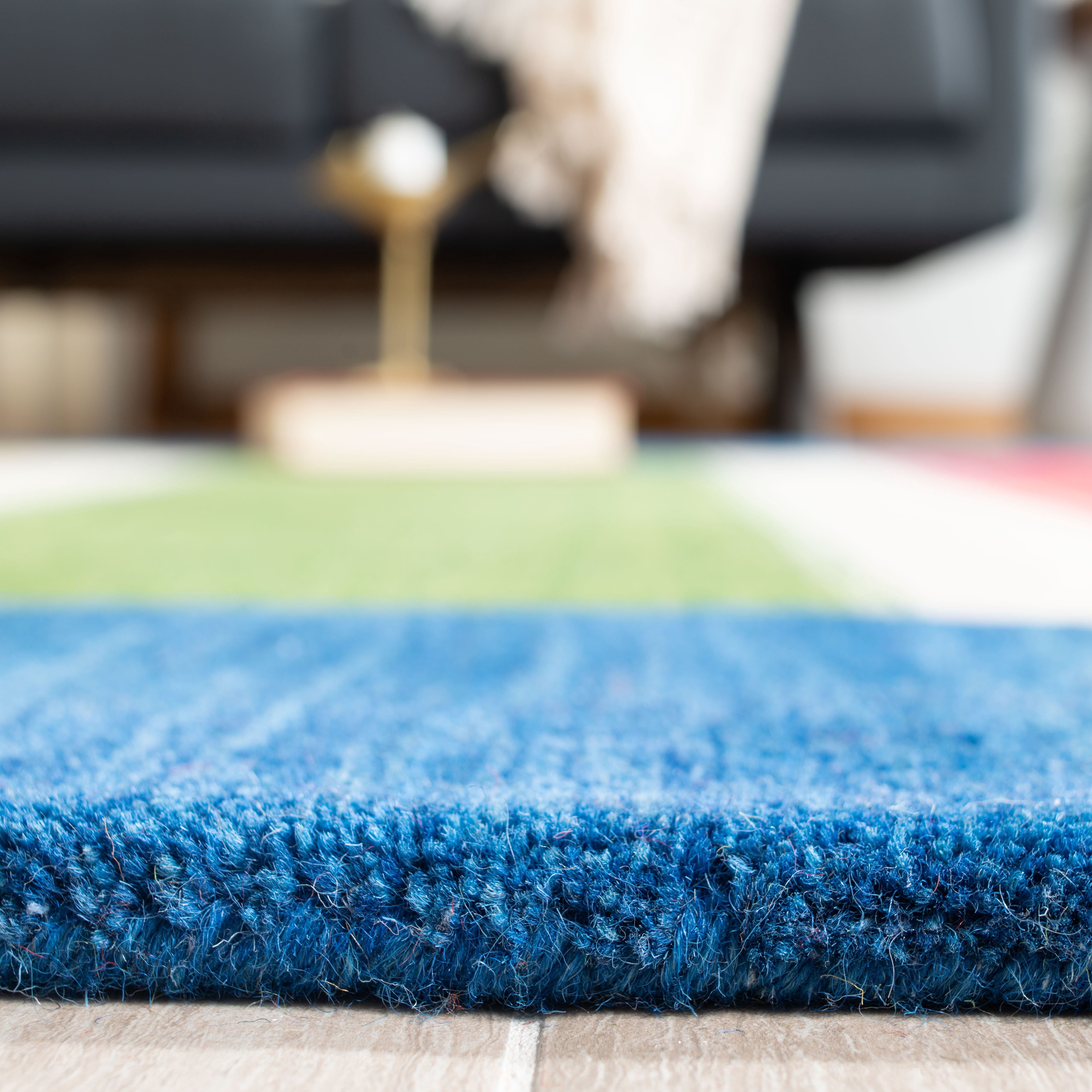 SAFAVIEH Himalaya Clarette Striped Wool Runner Rug, Blue, 2'3" x 8'