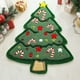 thumbnail image 1 of Alfombra navideña lujosamente suave. Perfecta para unas fiestas festivas en casa. Alegría navideña con una elegante alfombra con motivos navideños. Ideal para la decoración navideña., 1 of 5