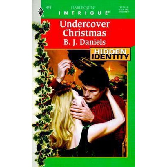 Pre-Owned Undercover Christmas (Hidden Identity, Book 5) (Unknown) 037322446X 9780373224463