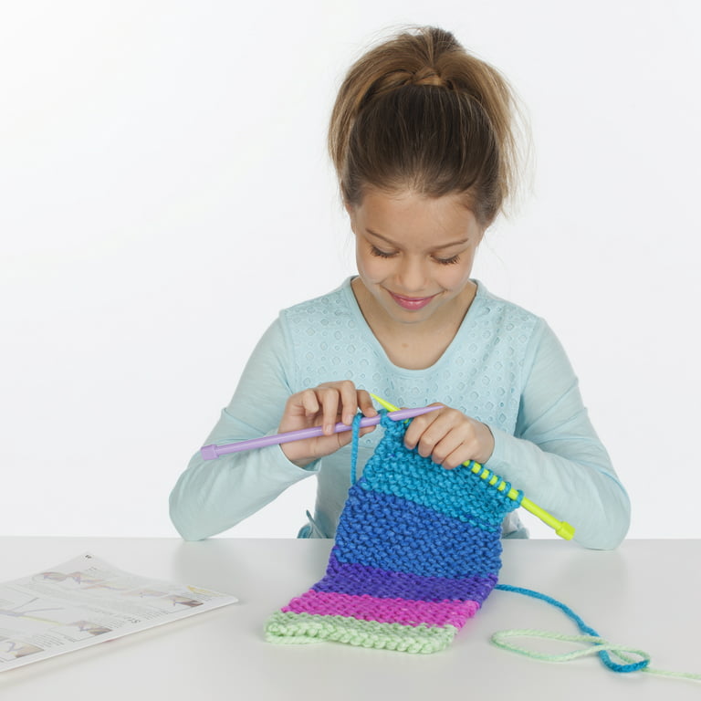 Creativity for Kids Quick Knit Button Scarf- Child, Beginner Craft Kit for  Boys and Girls 