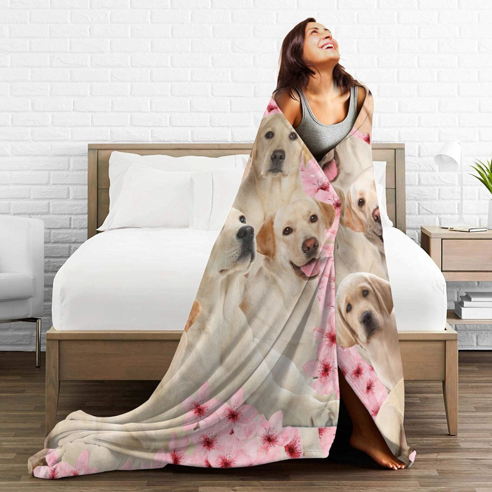 Wijzvio Labrador Retriever Dog Throw Blanket Soft Fuzzy Fleece Blanket For Couch Bed Living Room Decoration 60"X50"