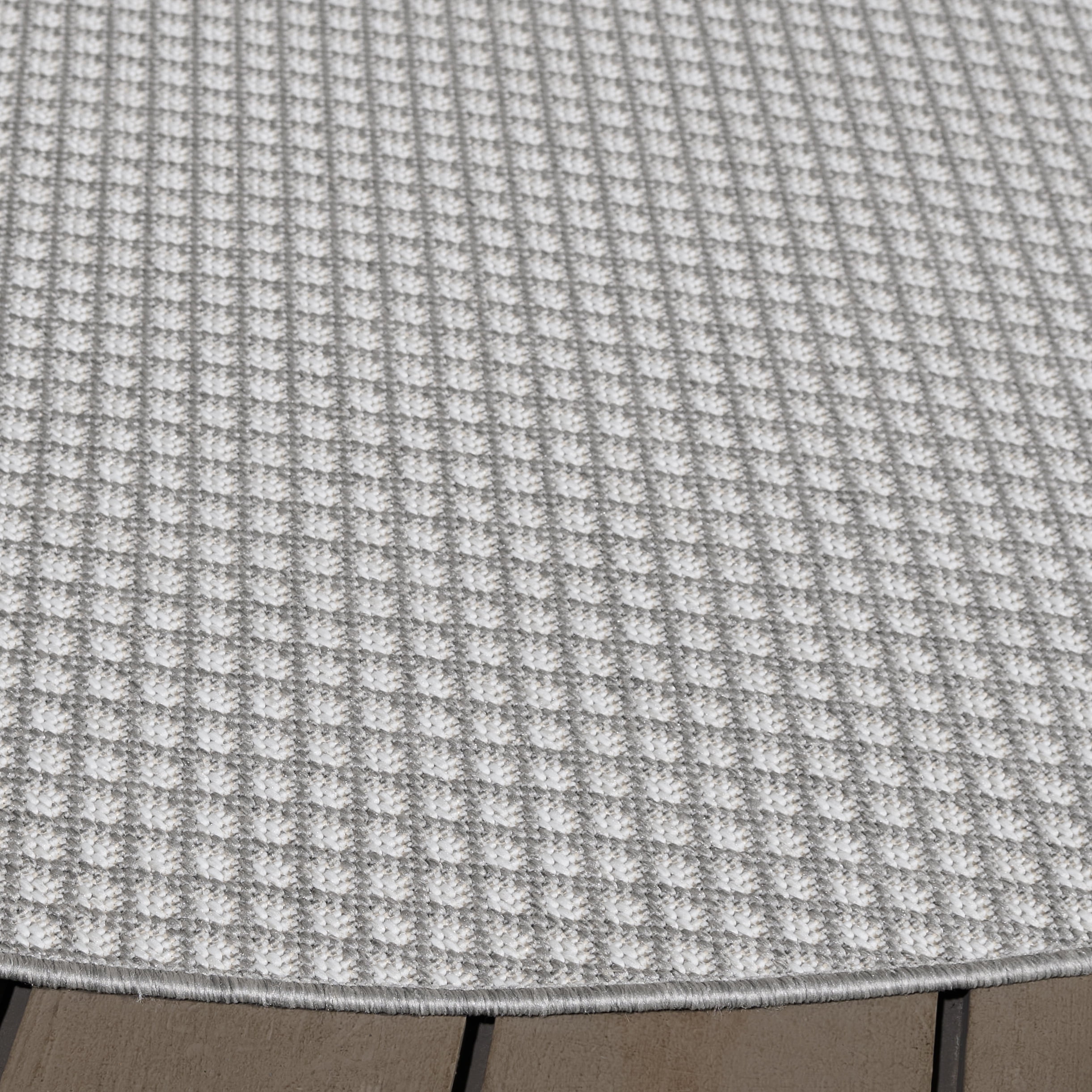 Safavieh Terrace Gina Geometric Indoor/Outdoor Area Rug, Gray/Ivory, 6'7" x 6'7" Round