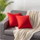 thumbnail image 3 of Fundas de almohada de 18x18 rojas: Paquete de 2 fundas de almohada decorativas cuadradas de terciopelo con pompones suaves y acogedores para decoración del hogar de granja, 3 of 5