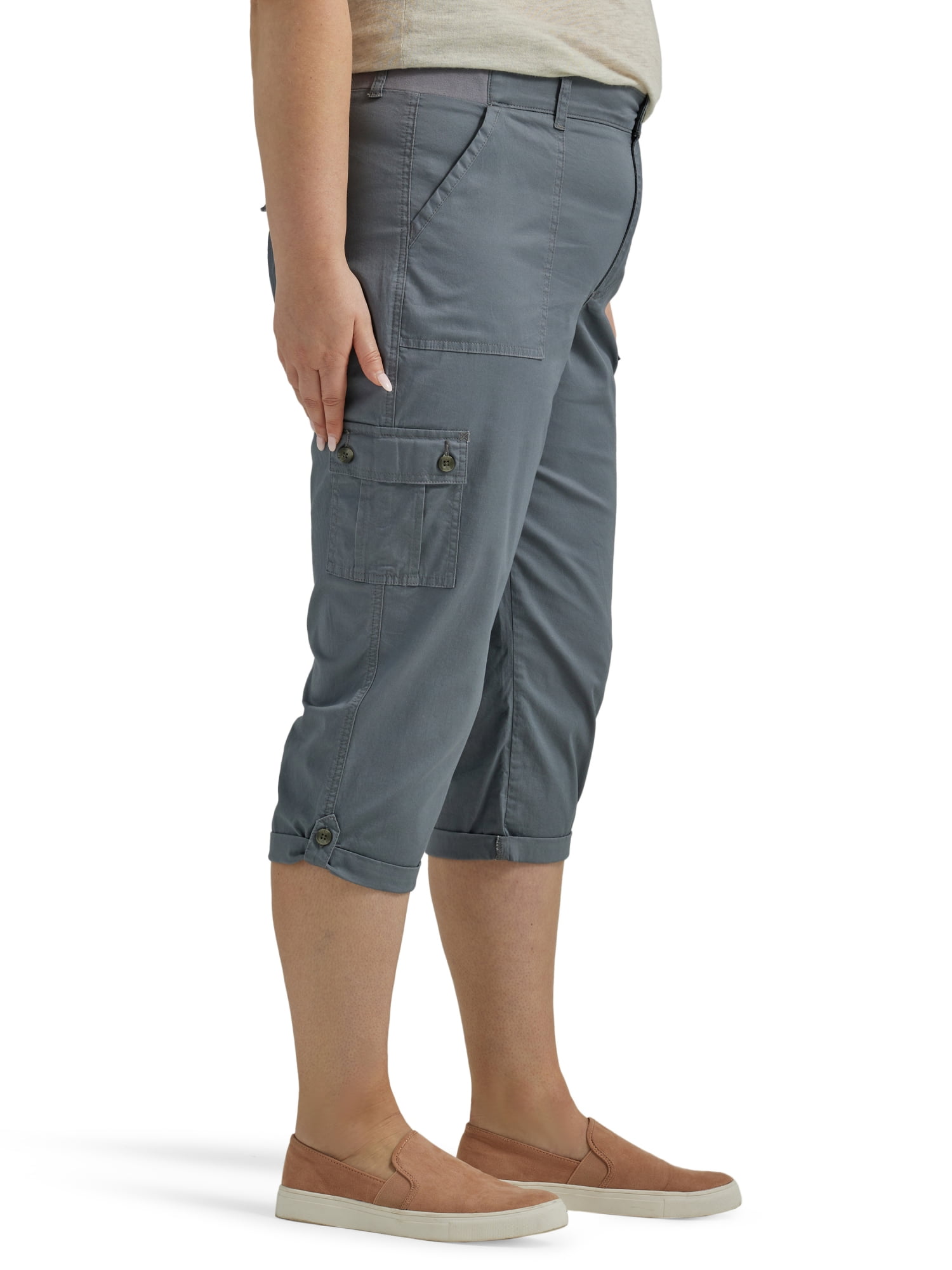 Lee Women's Plus Size Flex-to-Go Cargo Capri