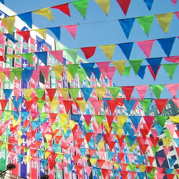 Colorful Flag Pennants Multicolor Rainbow Pennant Banner Nylon Cloth Banner Garland for Grand Opening Party Celebrations