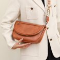 thumbnail image 4 of Bolso de hombro retro para mujer, estilo informal y sencillo, para el pecho, 2024, 4 of 4