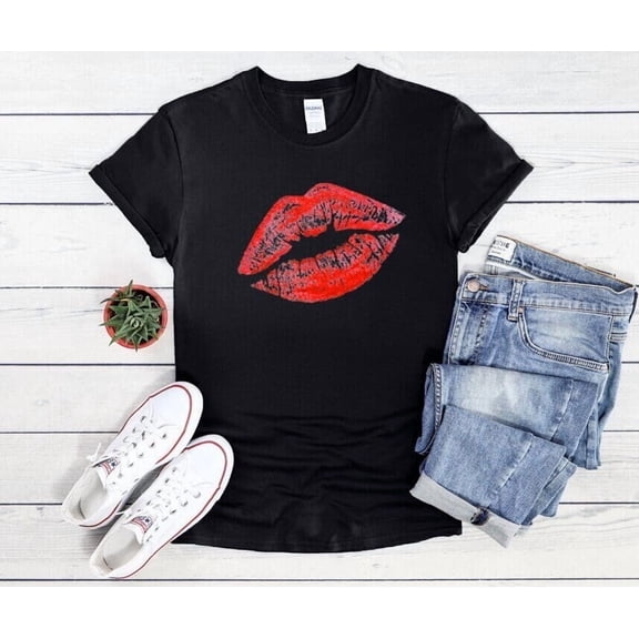 DeliFri Lips shirt, Love T-shirt, XOXO, Love is Life, Valentine's day, Gift for friends