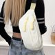 thumbnail image 5 of Xihbxyly Bolso Bandolera de Ocio, Bolsillo Oculto Antirrobo, Nailon Ligero, Diseño Multifuncional, Ideal para Viajes Diarios, Correa Ajustable, Tamaño 33 X 16 X 2 Cm., 5 of 6