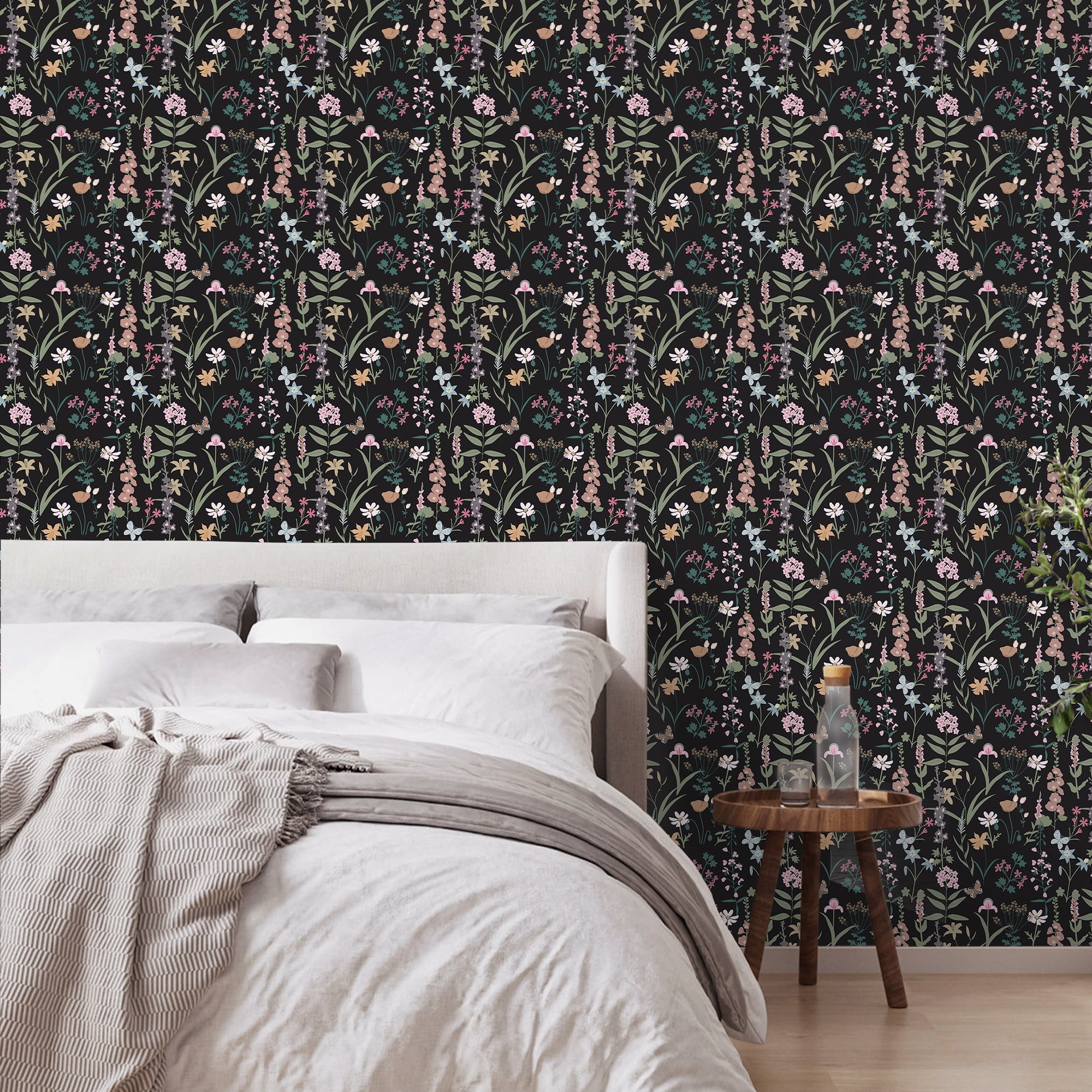 UMIGGEE Floral Wallpaper Peel and Stick Black Wallpaper Self Adhesive Flower Wall Paper Contact Paper 17.7-in x 118-in Home Decor Wall Covering Old Furniture Renovation