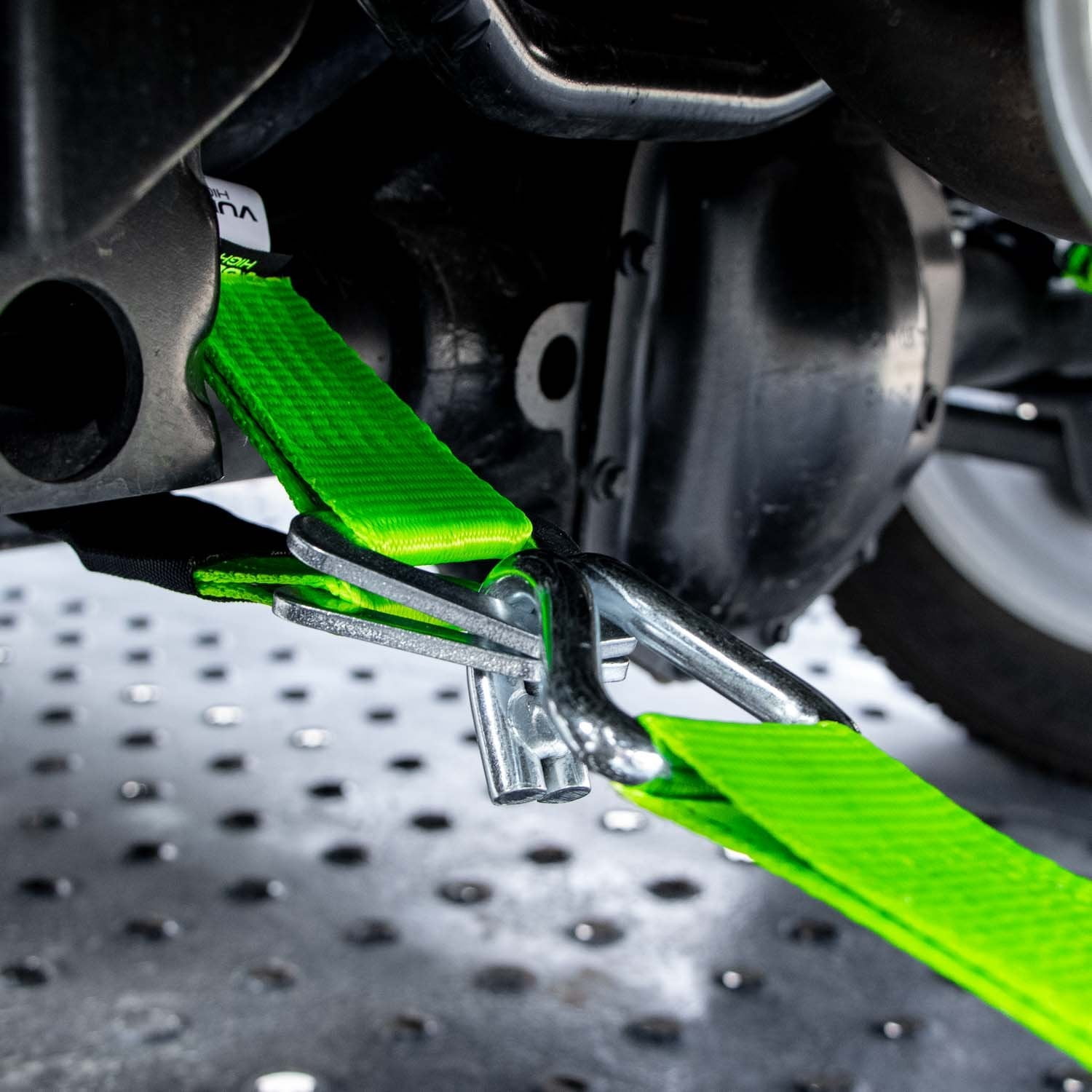 VULCAN Complete Axle Strap Tie Down Kit, Wire Hook Ratchet Straps, High-Viz, (4) 22 inch Axle Straps, (4) 36 inch Axle Straps, and (4) 15' Wire J Hook Ratchet Straps