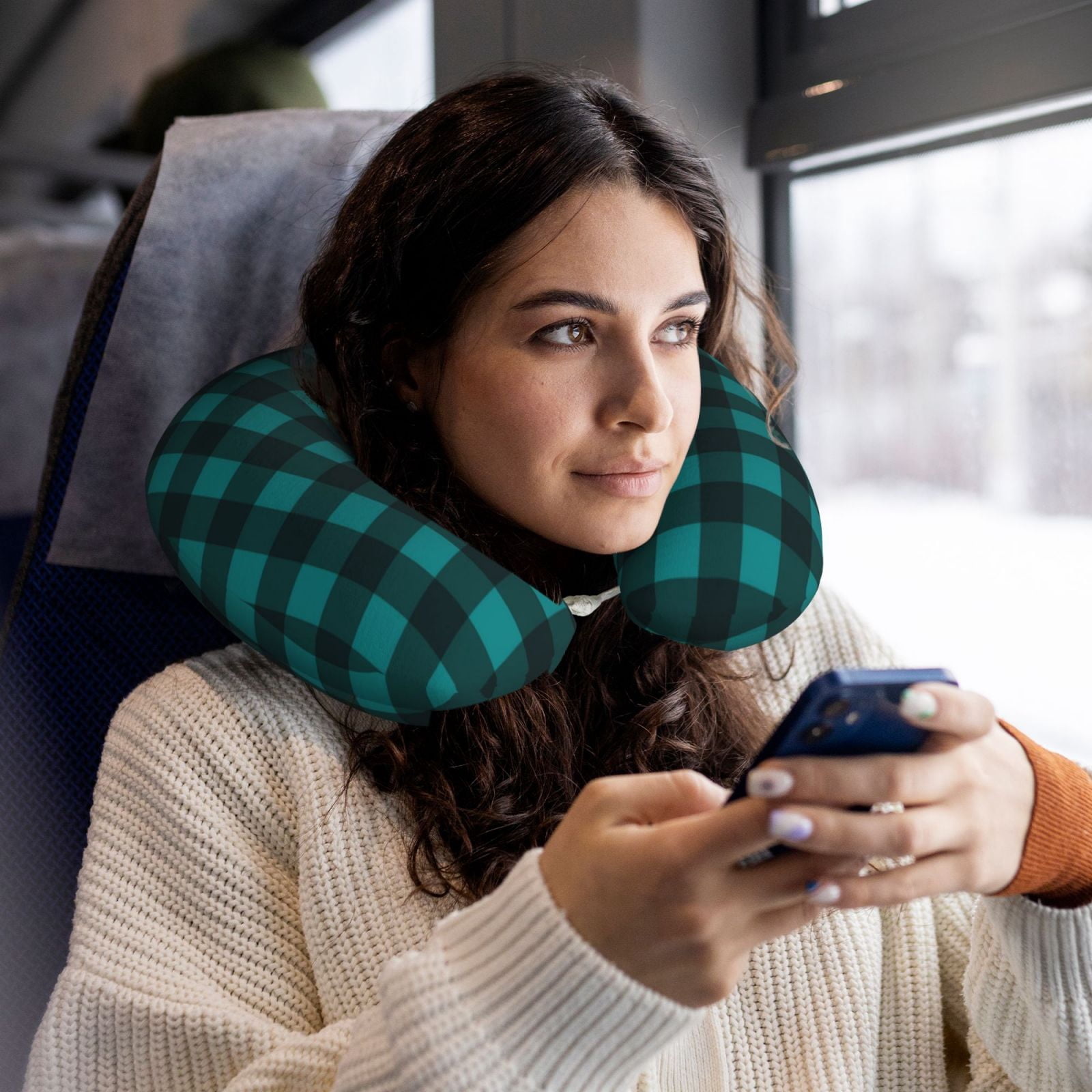 Xecao Teal On Black Plaid Print Memory Foam Cervical Neck Pillow Versatile U-Shaped Pillows for Home,Office,Camping,Travelling,Soft Washable Cover