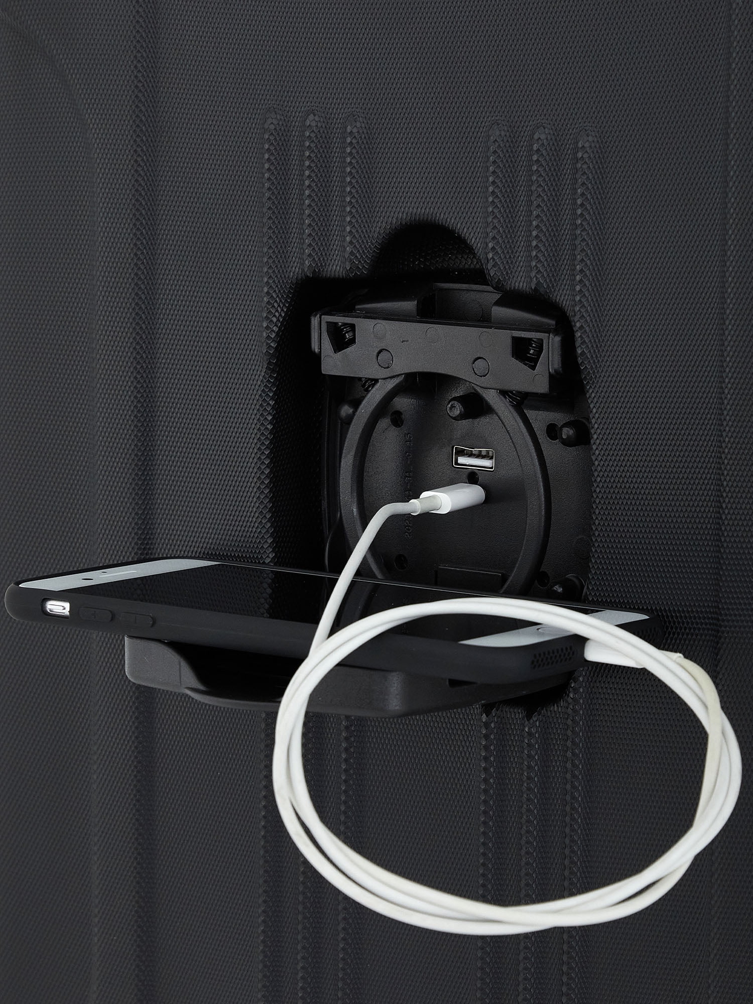 Travelers Club 3-Piece ABS Spinner Expandable Luggage Set with Cup Holder and USB Port - Black