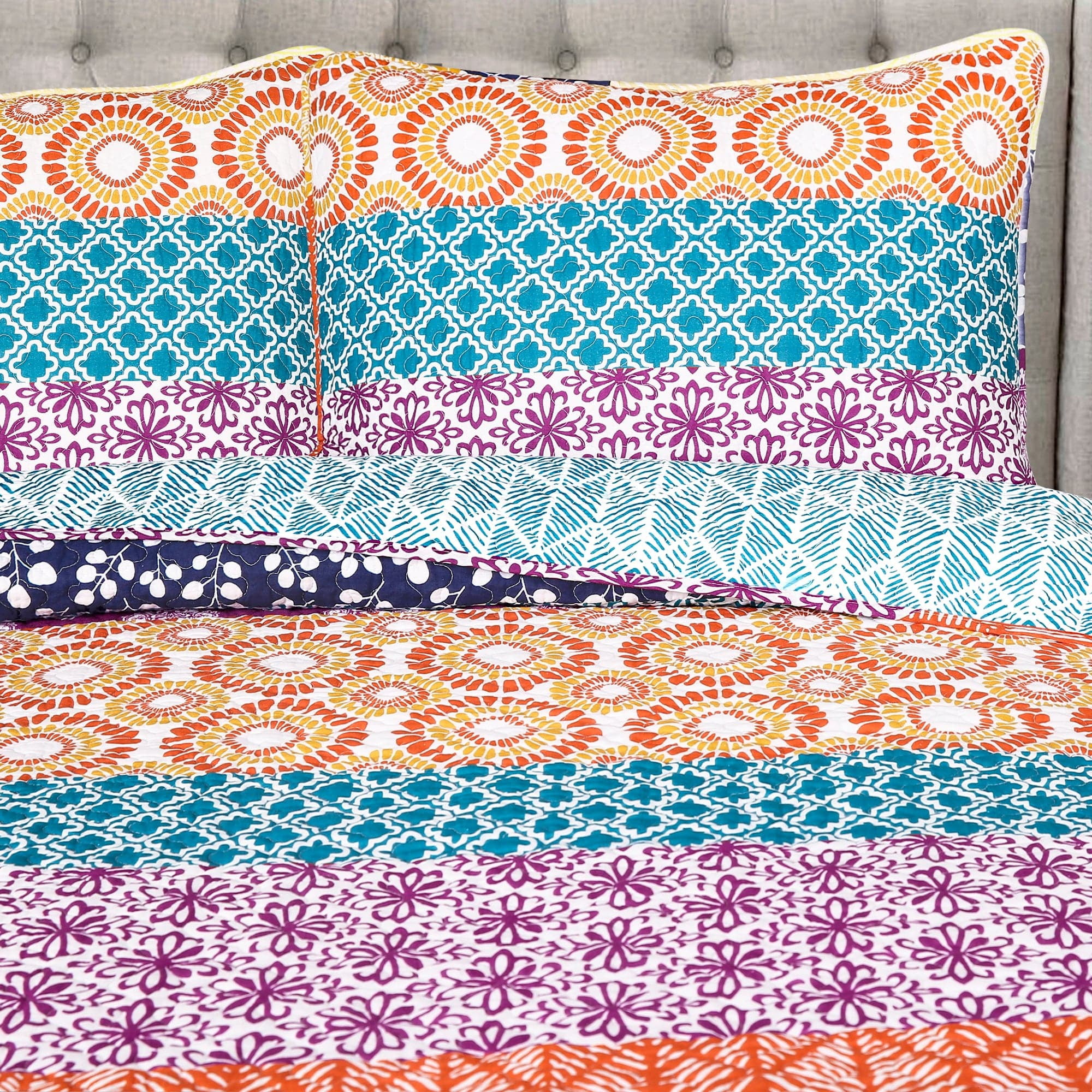 The Curated Nomad La Boheme 3-piece Striped Patterned Quilt Set Navy/Blue King Striped