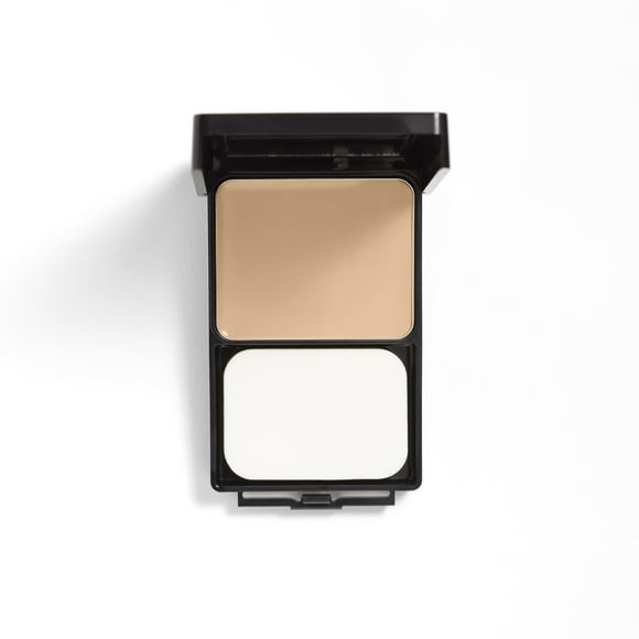 COVERGIRL Outlast Extreme Wear 3-in-1 Foundation, Oil & Fragrance Free, Hypoallergenic, Creamy lightweight texture, Matte look, 100% Cruelty-Free