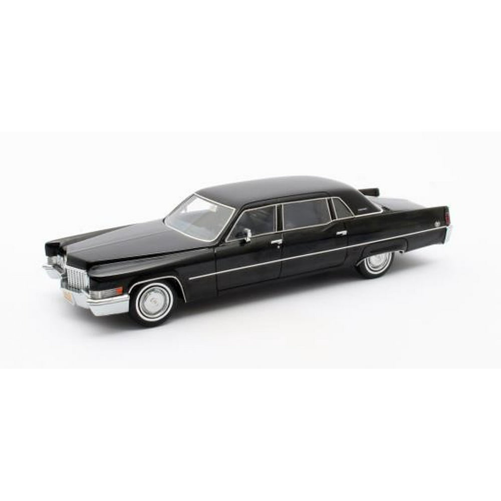 1970 Cadillac Fleetwood Series 75 Limousine in 1:43 Scale by Matrix ...