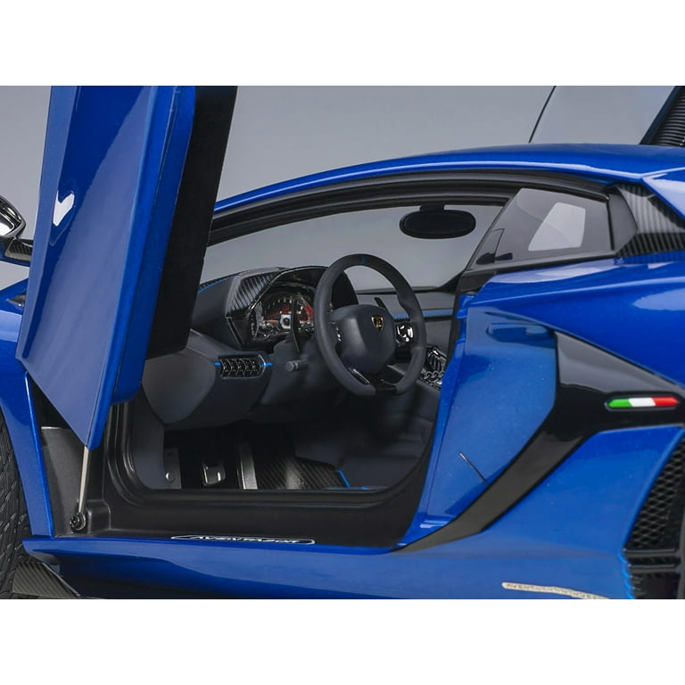 Autoart 1/18 Scale Lamborghini Aventador SVJ Diecast Model