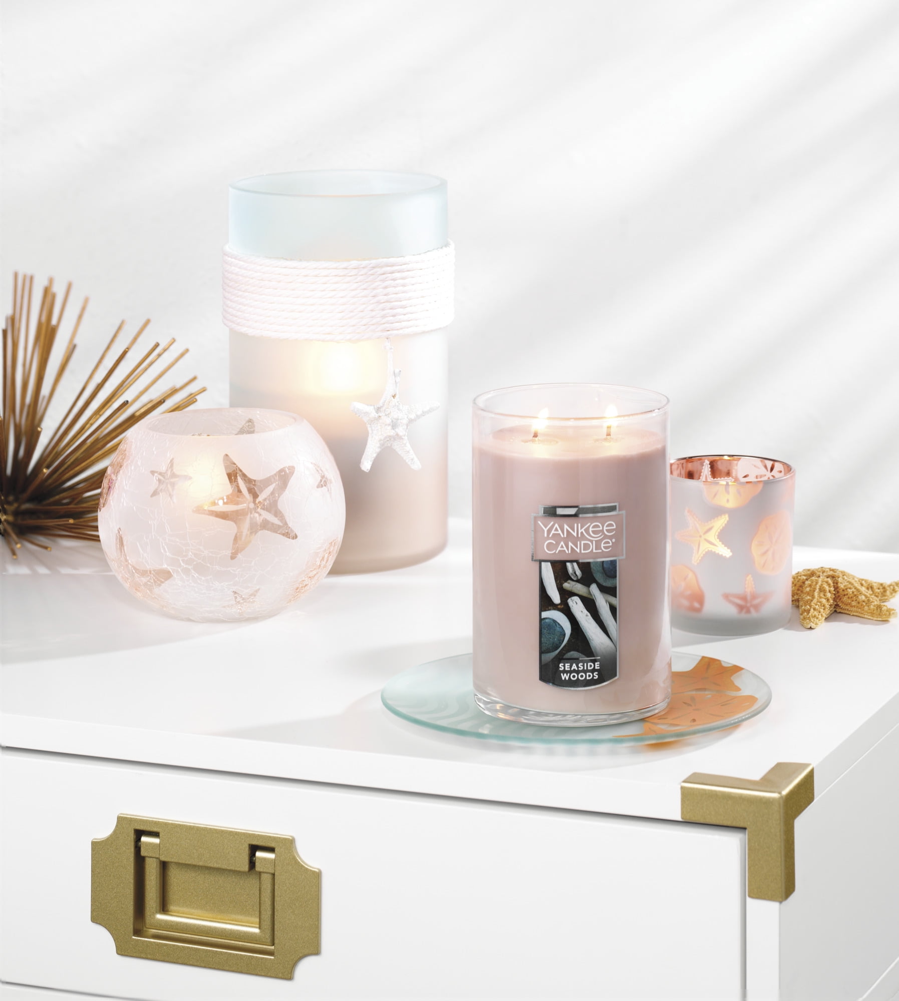 Yankee Candle Large 2-Wick Tumbler Scented Candle, Seaside Woods