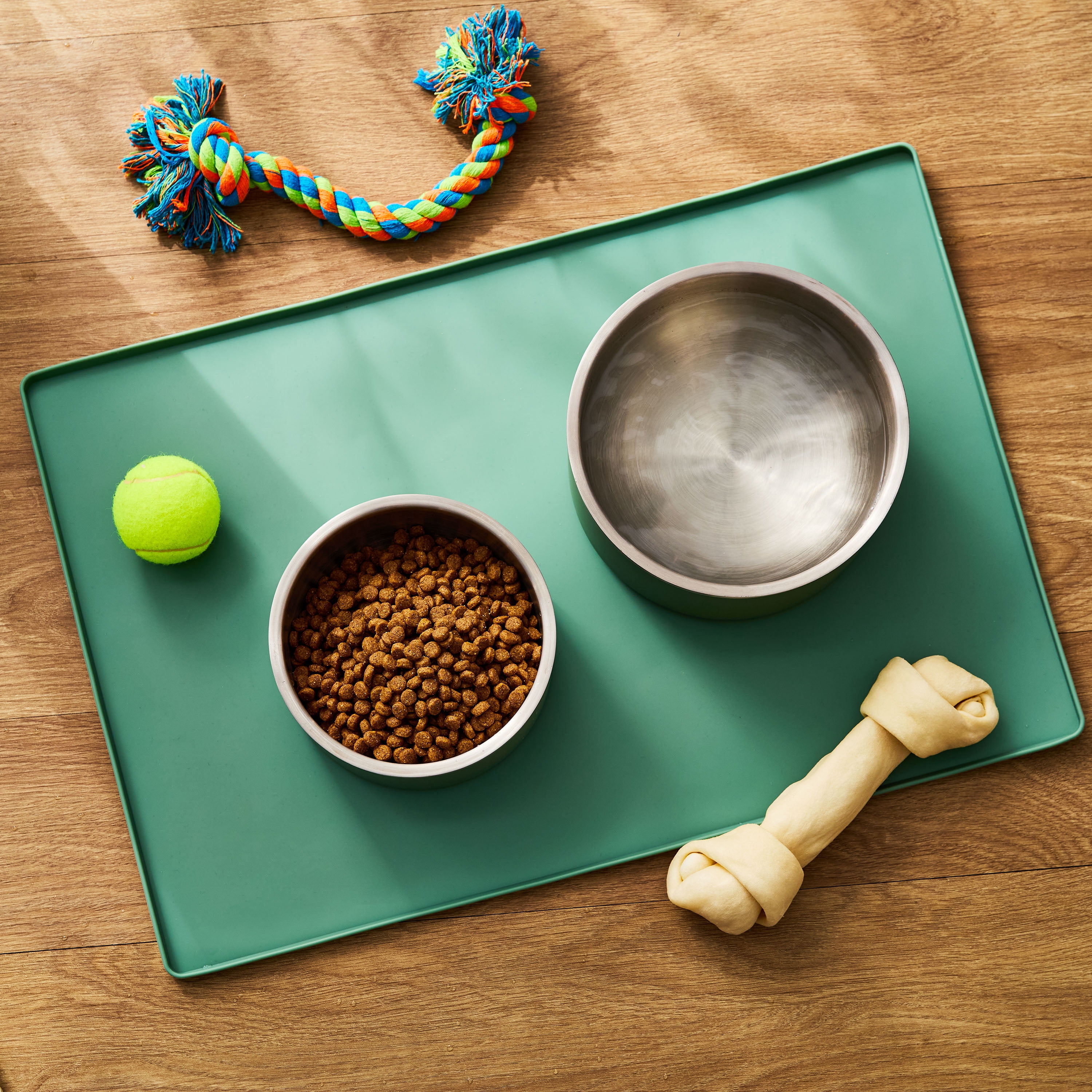 Vibrant Life Large Silicone Pet Feeding Mat, Sage Green, 23.5" x 16"