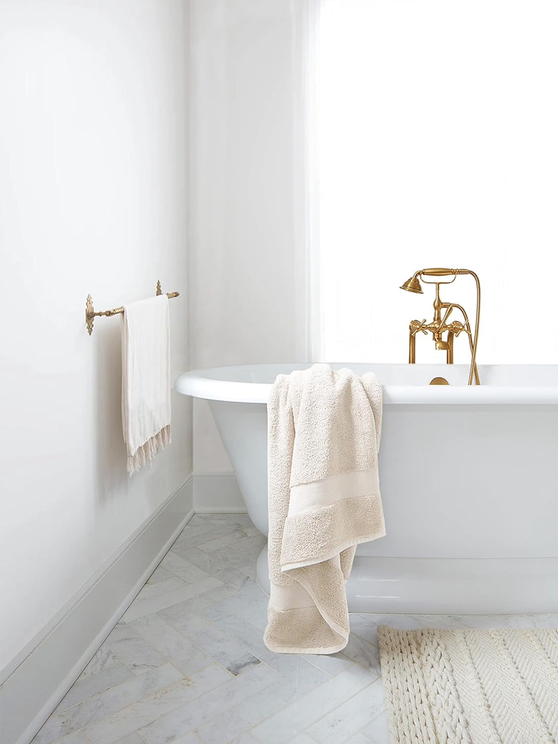 Delara Organic Cotton Bath Sheet 36"x70" 650 GSM Plush Soft Absorbent Quick-Dry Towel, GOTS & OEKO-TEX Certified, Ivory