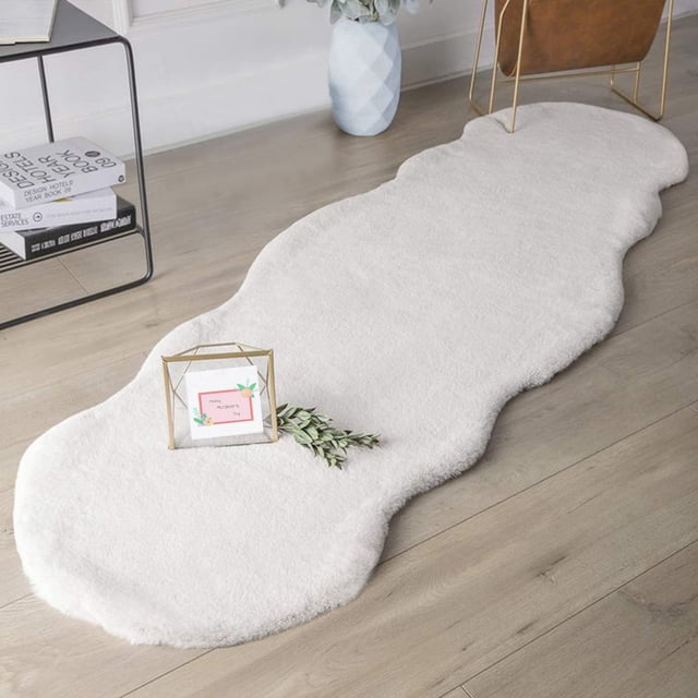 Ghouse 2x6 Ultra Soft Faux Fur White Rug, Area Rugs for Bedroom Floor