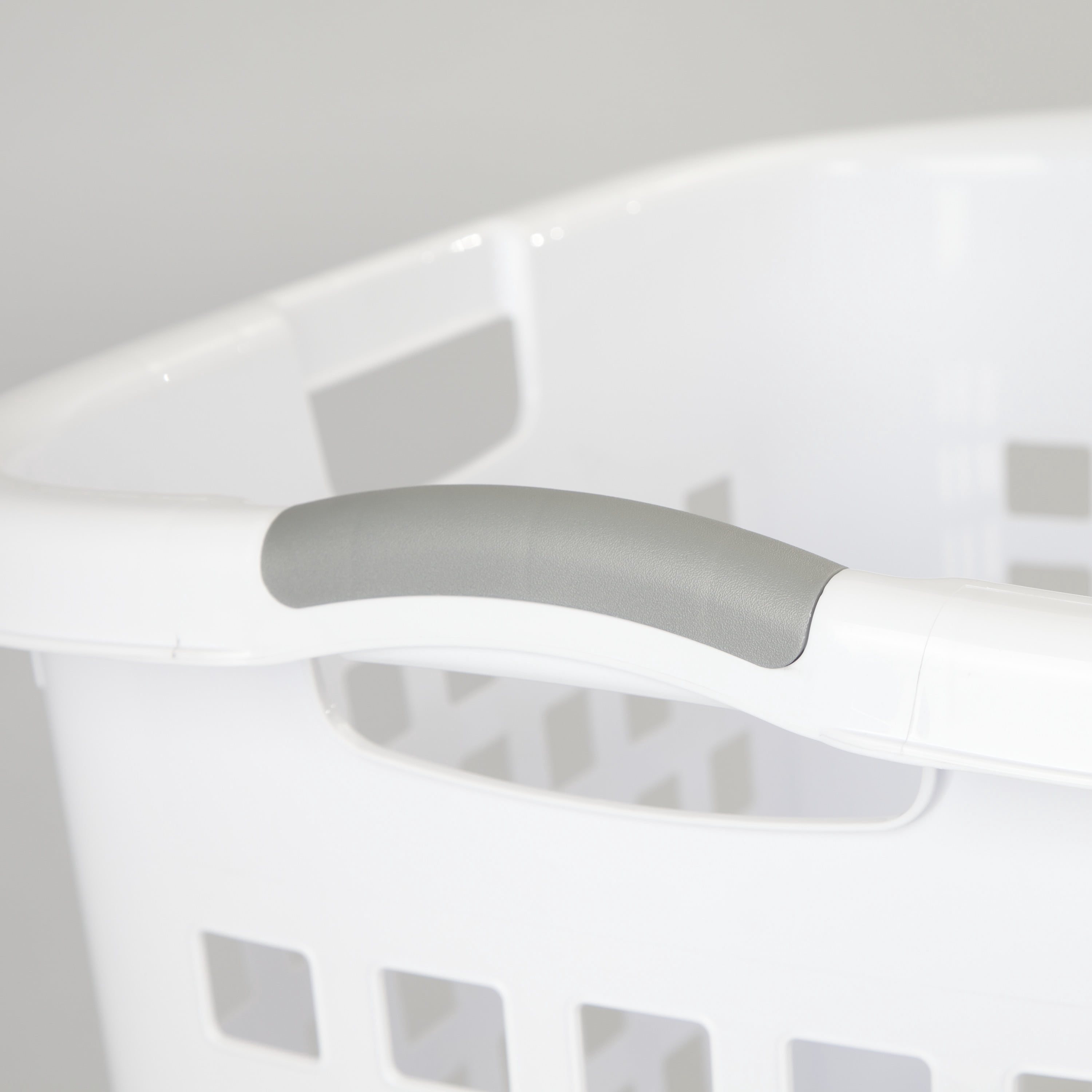 Sterilite Ultra™ Easy Carry Plastic Laundry Hamper w/ Sturdy Rim and Handles, White, Pack of 4