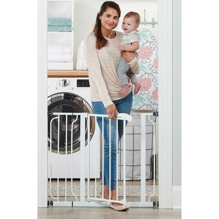 UPC: 0618998011603 | Regalo Easy Step 38.5 inch Extra Wide Walk Thru Baby Gate White Age Group 6 to 24 Months