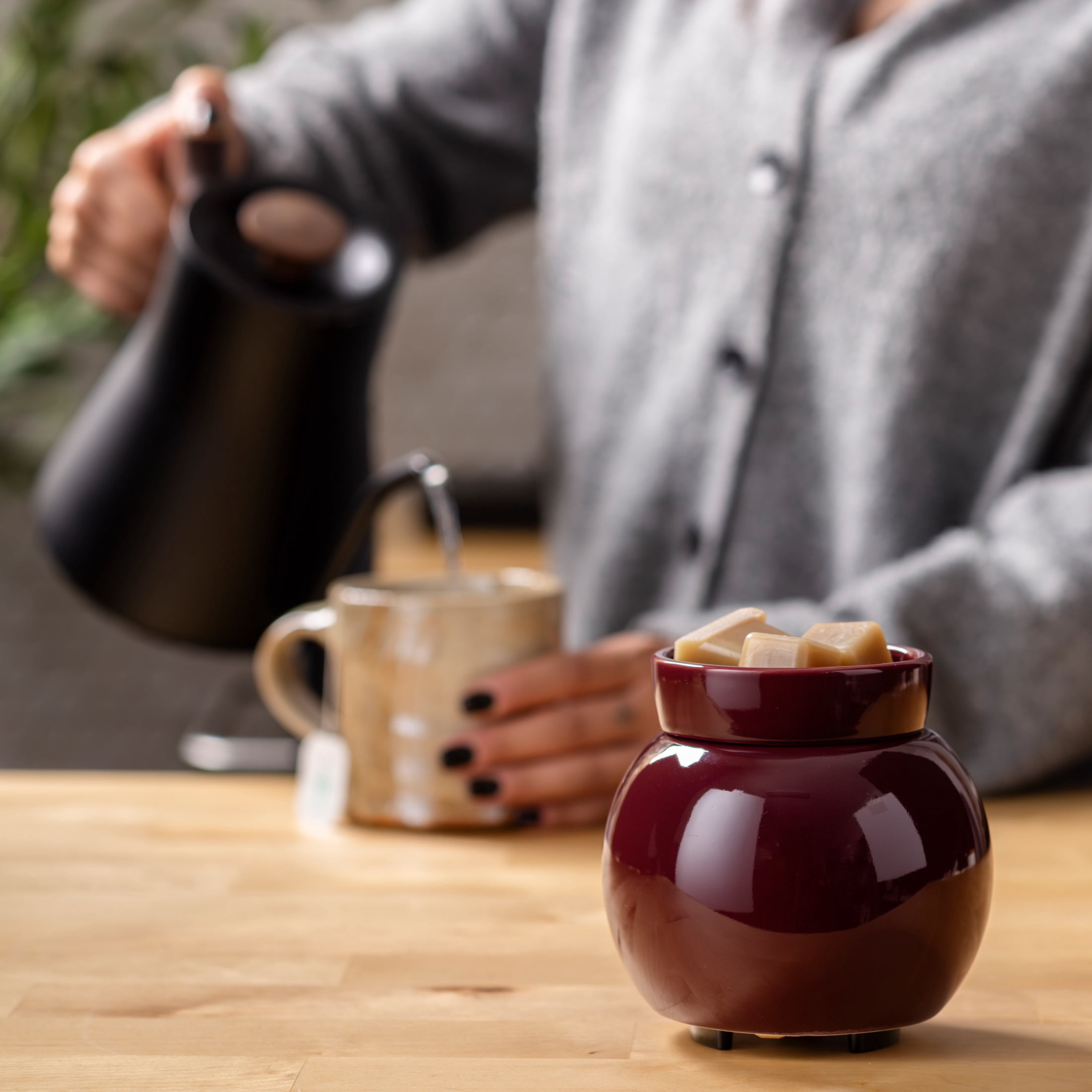 Mainstays Luscious Merlot Contemporary Bubble Wax Melt Warmer