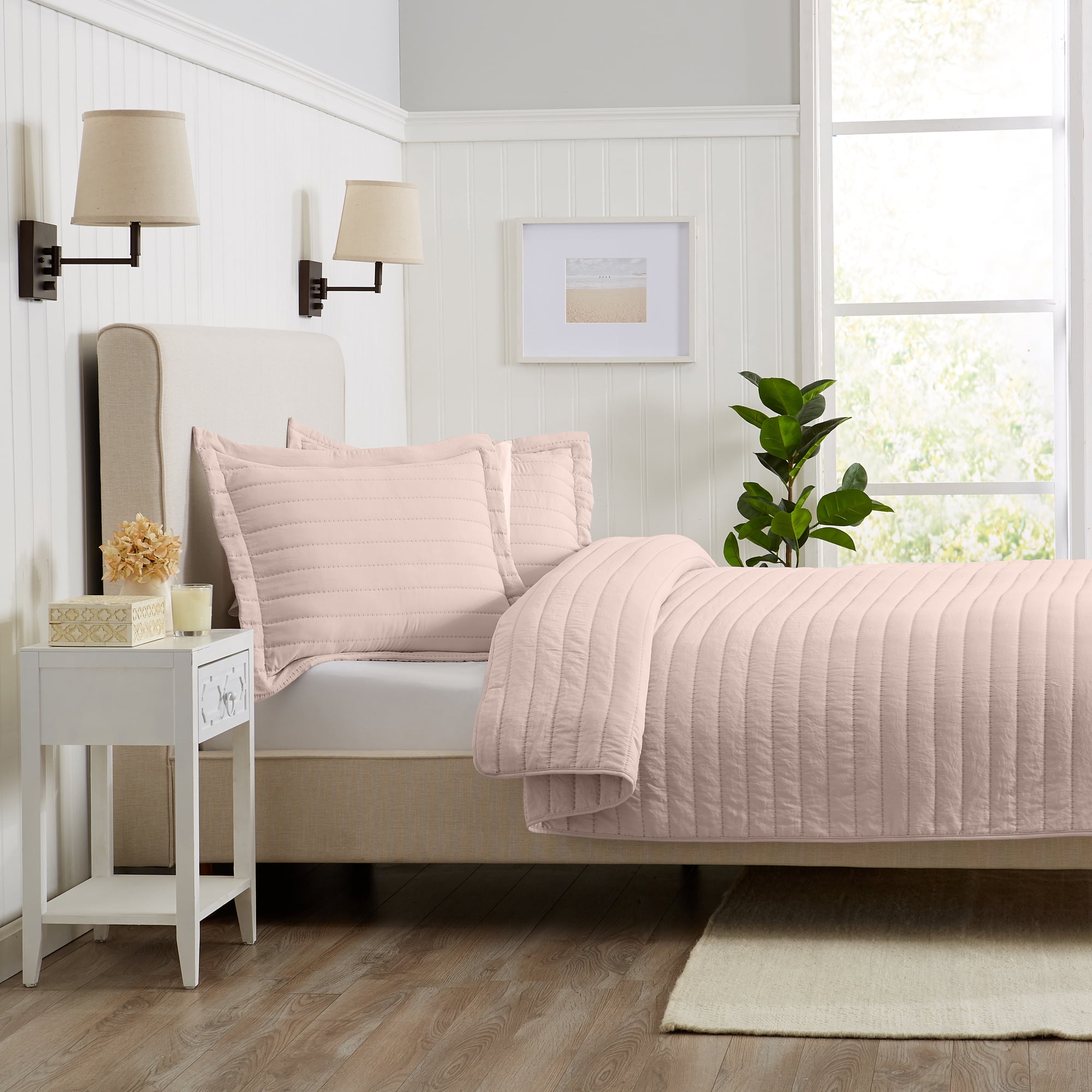 Great Bay Home Channel Stitch Modern Ribbed Reversible Quilt Set With Shams  (Full / Queen, Rose Clay)