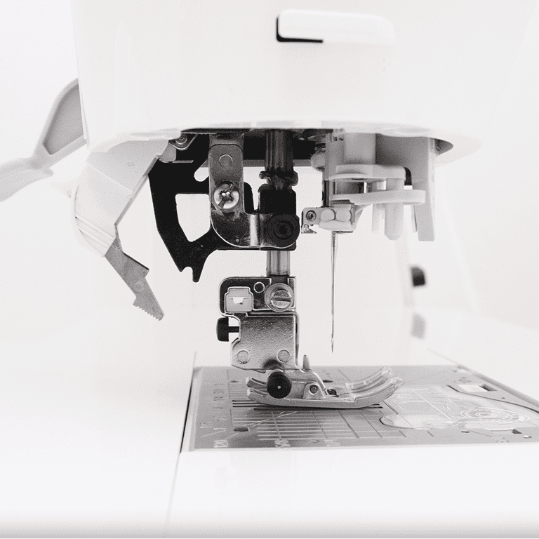 Juki Kokochi DX-4000QVP Computerized Quilting and Sewing Machine