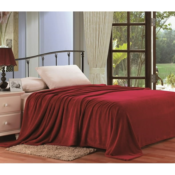 Simply Lush Full Size Solid Microplush Blanket (76" x 86") Burgundy