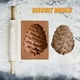 thumbnail image 4 of Molde para galletas de madera tallada Molde para hornear cortador de galletas de madera 3D (cono de pino) Hugtrwg Para estrenar, 4 of 9