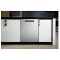 thumbnail image 3 of Ge Profile Pdp715sfs 24" Wide 16 Place Setting Built-In Top Control Dishwasher -, 3 of 5
